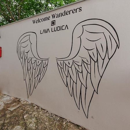 Roua Ludica Apartments Брашов Екстериор снимка